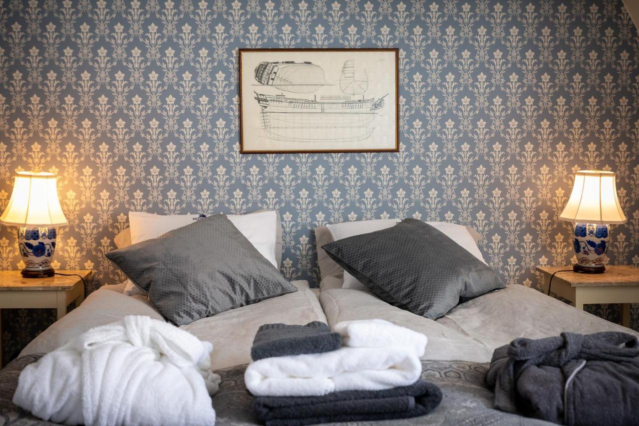 Fregatten Bed & Breakfast Карлскруна Екстериор снимка